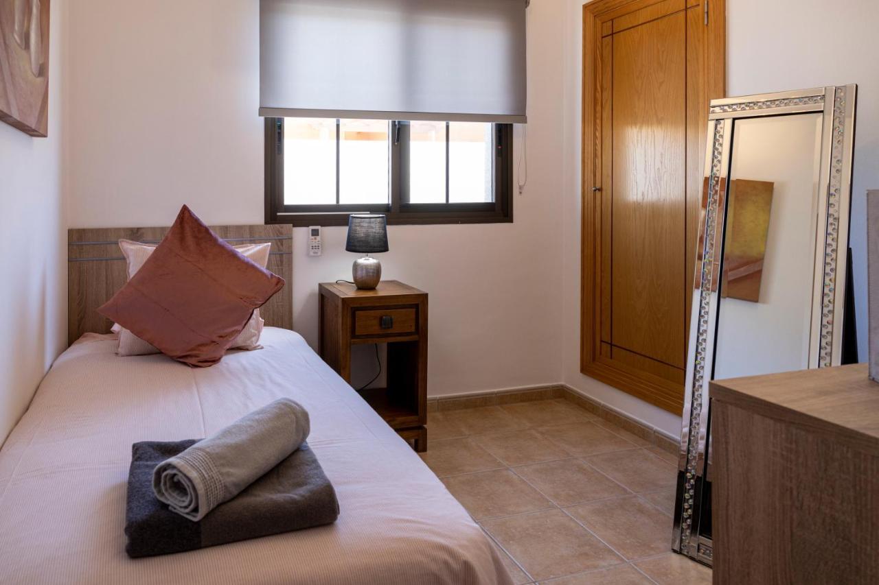 Ideal For Family Holidays, Near Beach And Golf- Casa James La Guirra المظهر الخارجي الصورة